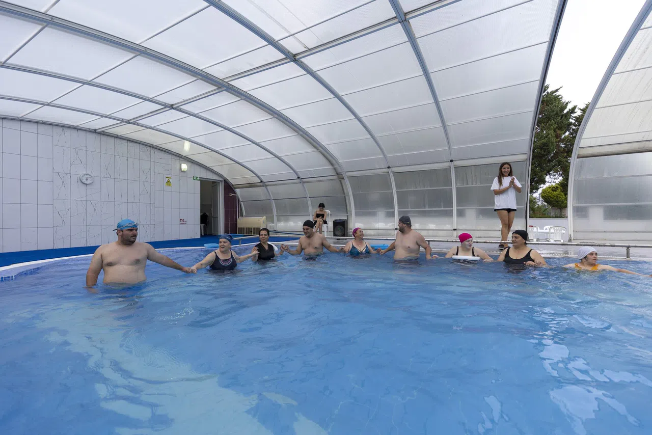 Özel Çocuklar Yüzmenin Keyfini Yaşıyor