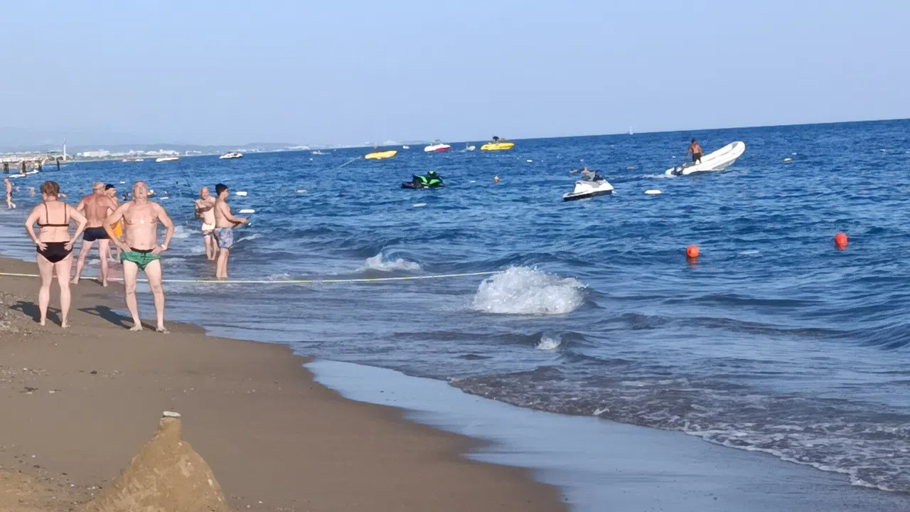 Tatil Yapan Turist Denizde Boğuldu