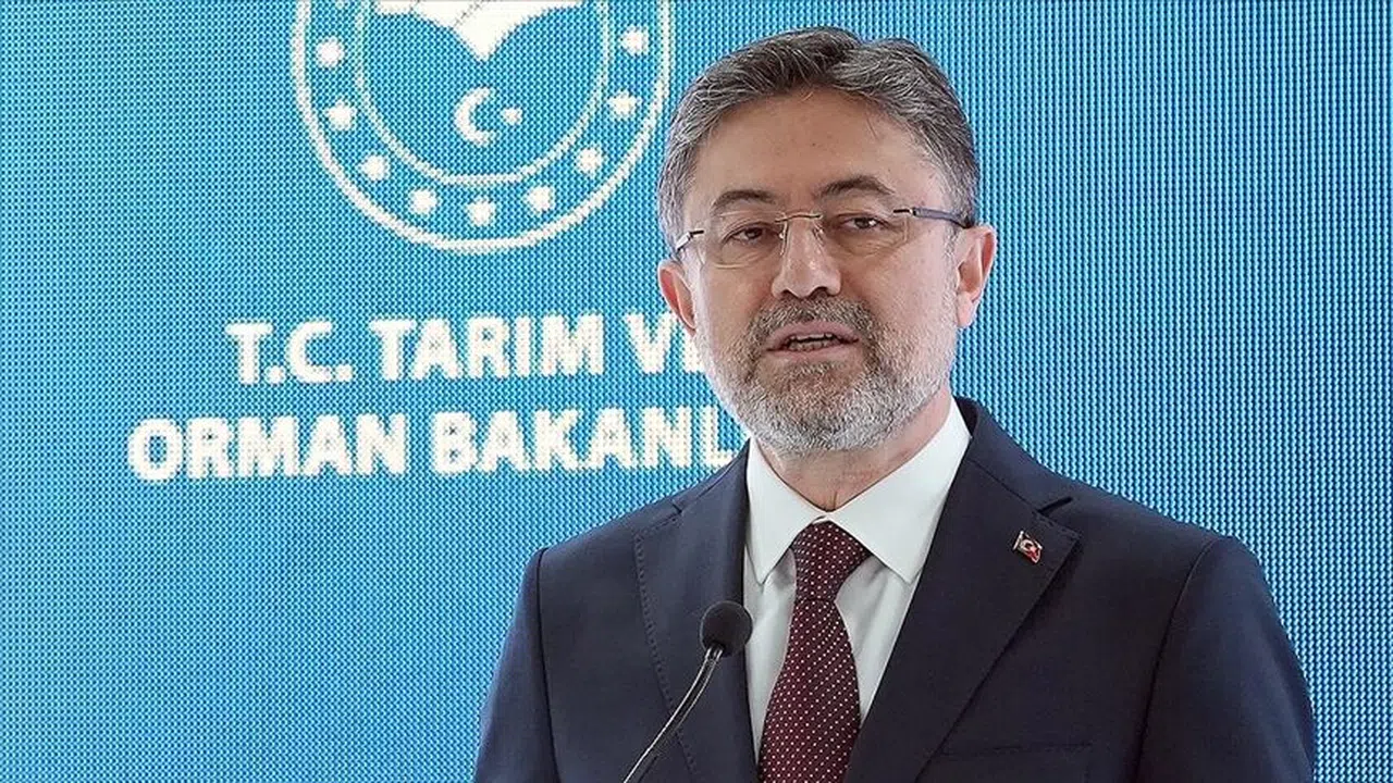 Bakan Yumaklı: “Yangının 3’ü Hâlâ Risk Teşkil Ediyor”