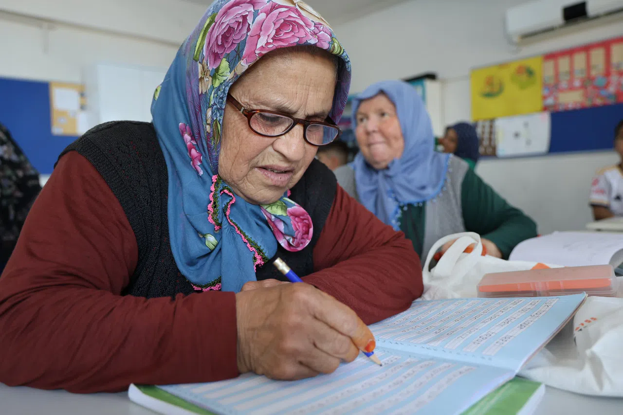Torun Sahibi Ninelerin Okuma Azmi