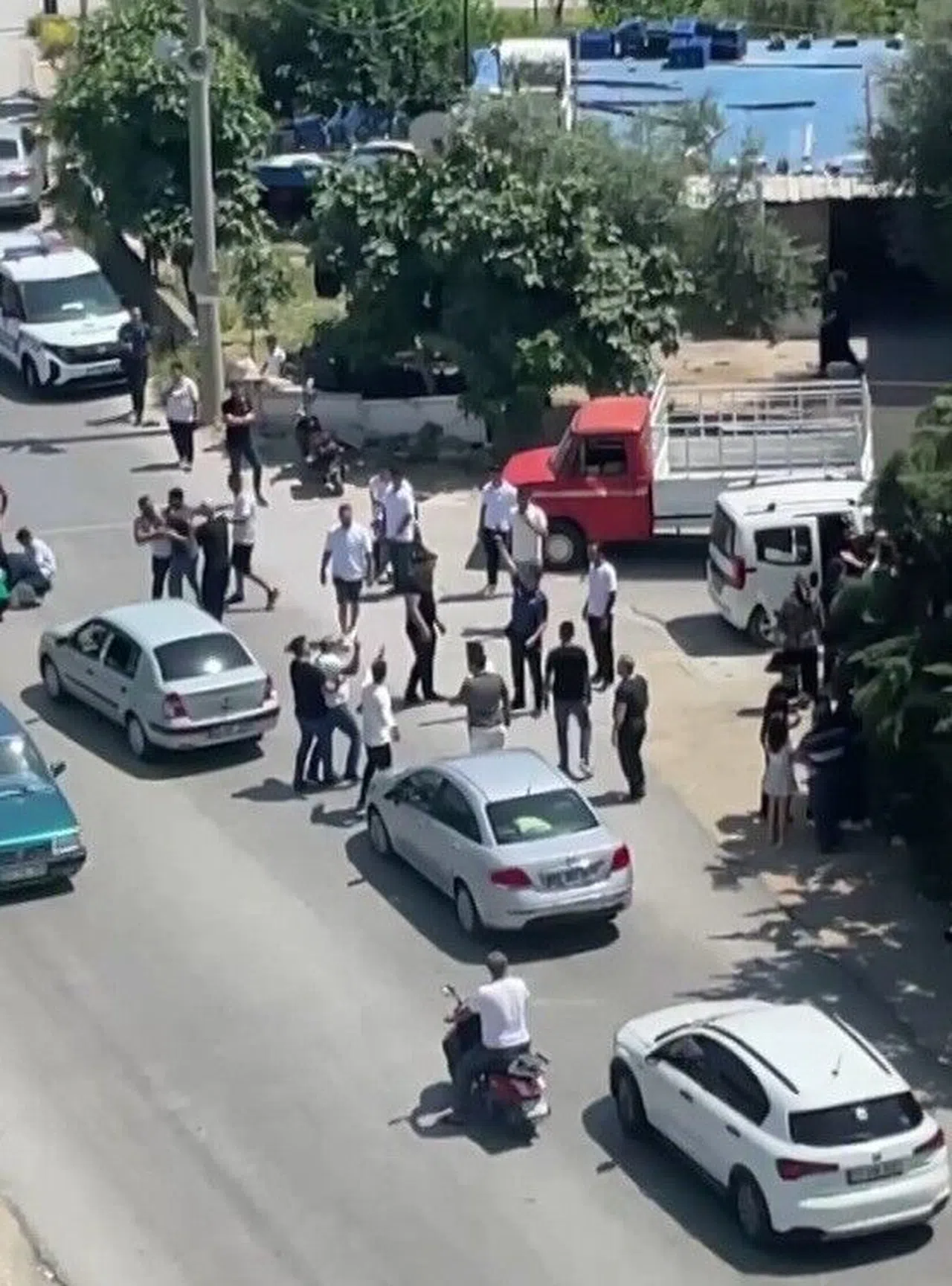Trafik Kazasında Sonra Çıkan Kavgayı Polis Havaya Ateş Ederek Ayırabildi