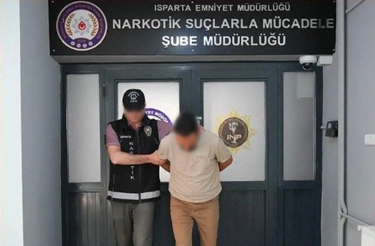 Uyuşturucu Ticareti Suçundan Aranan Şahıs Yakalandı