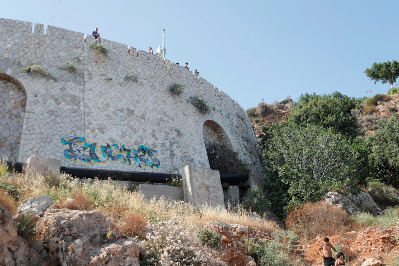 Varyanttan Aşağı Atılan Scooter 15 Yaşındaki Çocuğun Başına Düştü