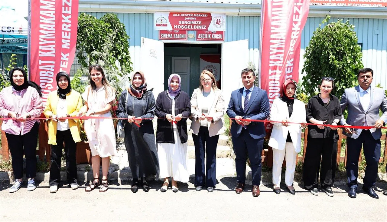 Kahramanmaraş’ta Kadın Emeğine Vitrin: El Sanatları Sergisi Açıldı