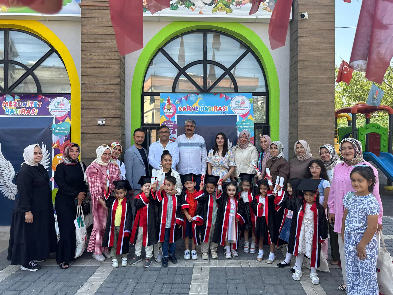 Onikişubat Belediyesi’nin Gündüz Bakımevi’nde ilk mezuniyet heyecanı