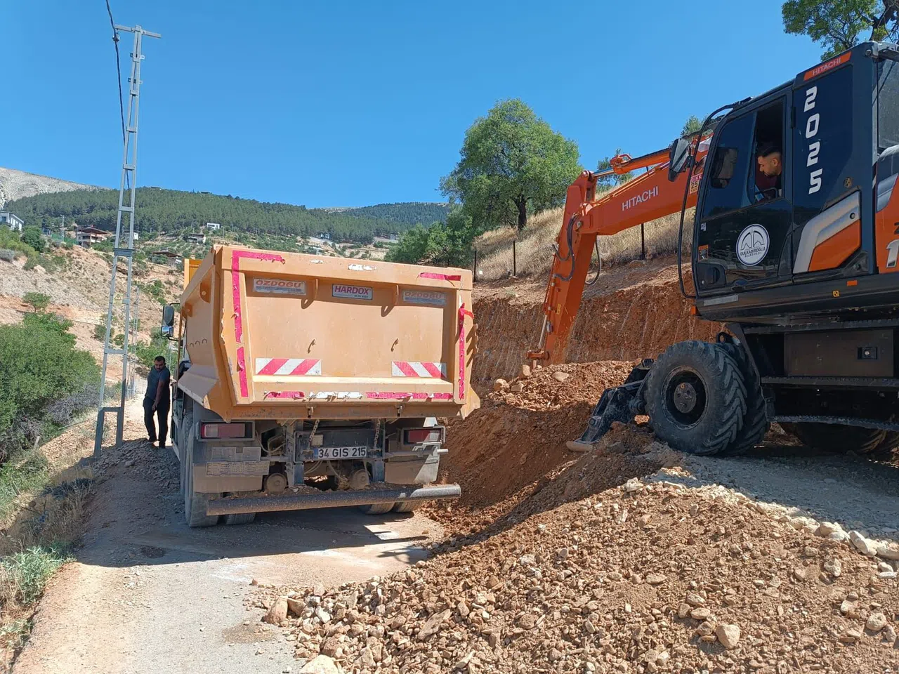 Başkan Akpınar: “Her Mahalleye Değer Katacak Çalışmalar Yapıyoruz”