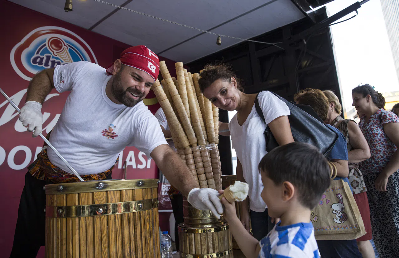 Kahramanmaraş’ta Yaz Sıcaklarının Vazgeçilmezi: Maraş Dondurması
