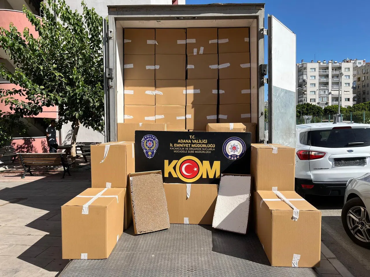 17 milyon TL değerinde kaçak sigara ele geçirildi