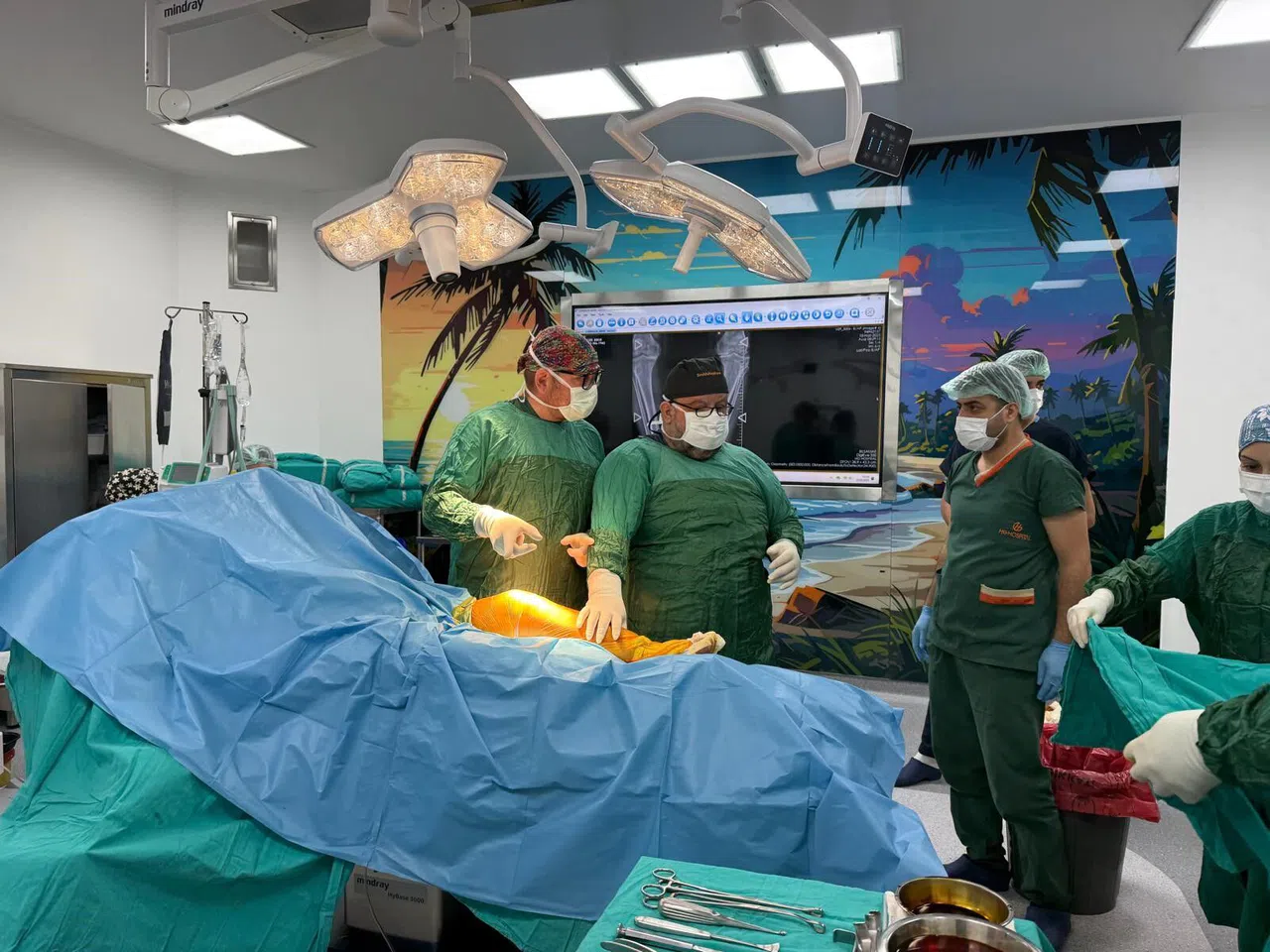 Kahramanmaraş’ta Yapay Zekâ Destekli Protez Ameliyatları Başladı