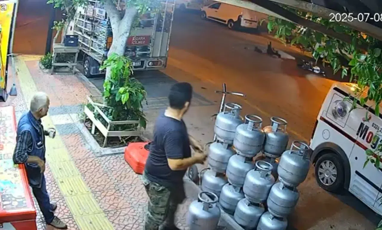 Art Arda İki Motosiklet Kazası