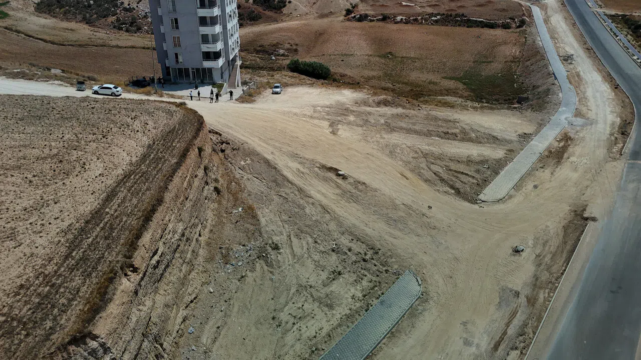 Yıllardır Bitmeyen Yol Vatandaşları İsyan Ettirdi