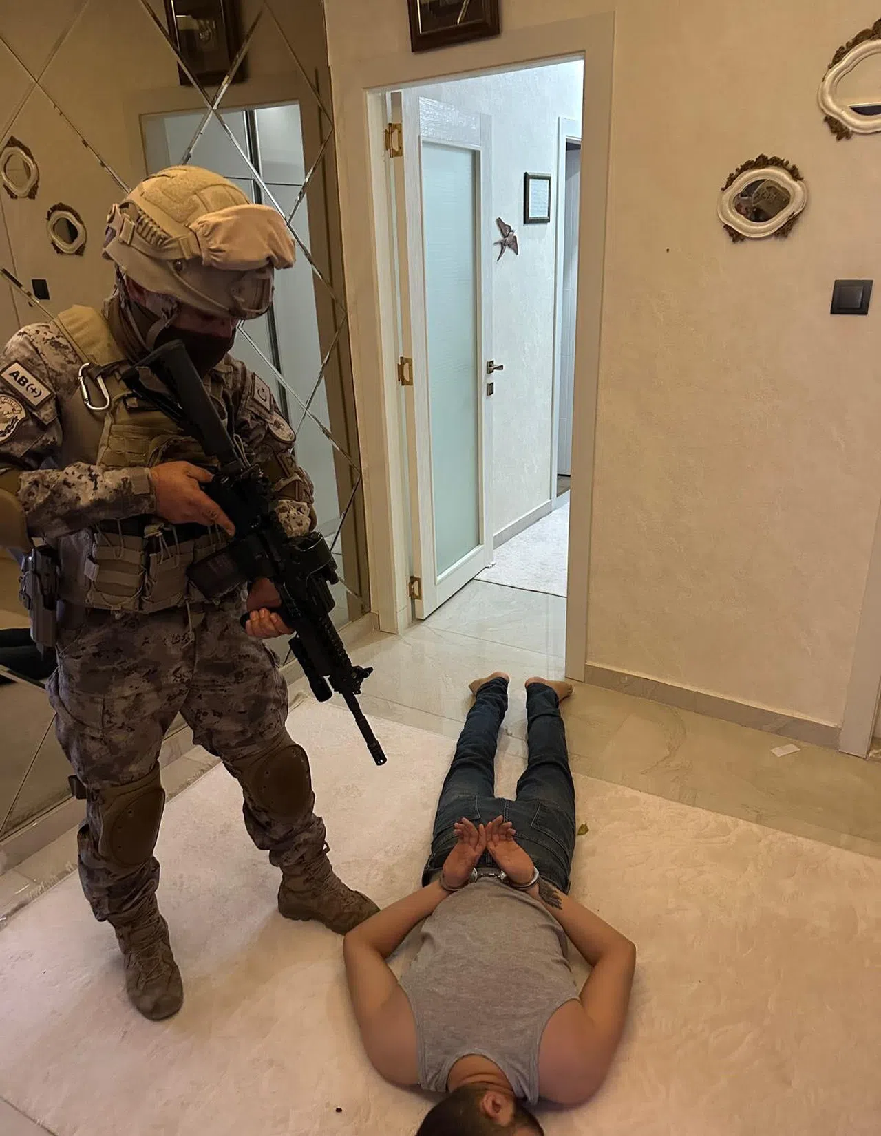 Emlakçıdan 3 Milyon TL Haraç İsteyip İş Yerini Kurşunladılar, Olayın Azmettiricisi Kuzeni Çıktı