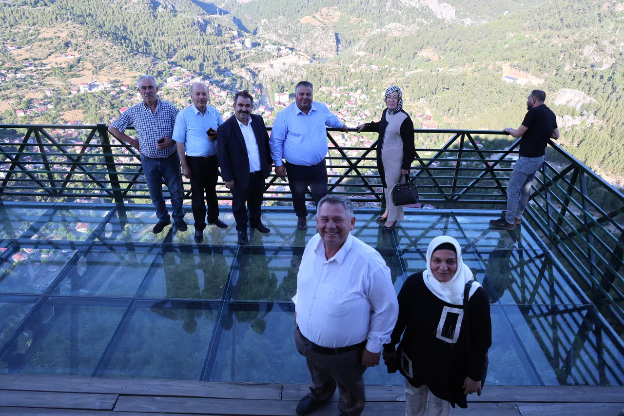 "Bunaltıcı Havadan Kaçış Başladı"