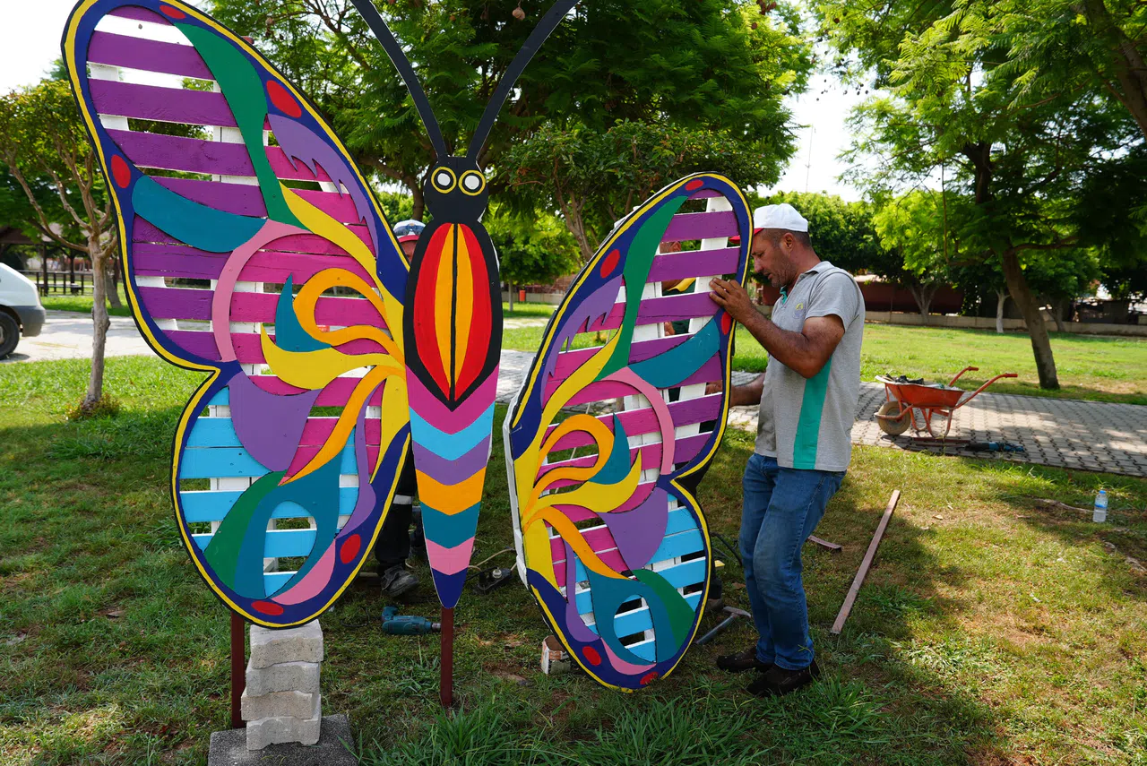 Atık Malzemelerle Park Ve Bahçelere Estetik Dokunuş