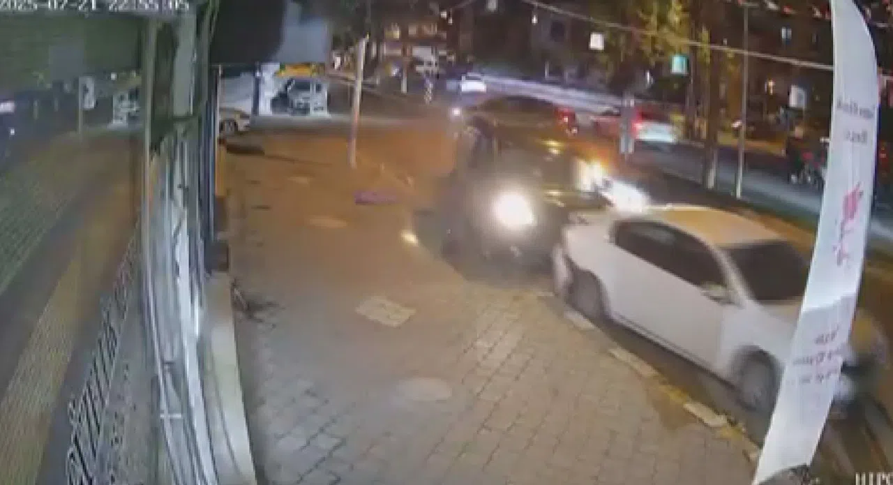 Aracına Binmek İstediği Esnada Saniyelerle Ölümden Döndü