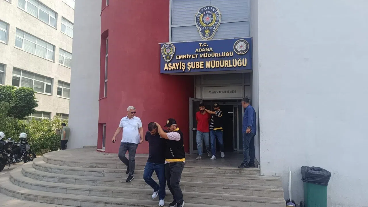 FETÖ Yalanıyla Yaşlı Adamı 4 Milyon 250 Bin TL Dolandıran Şüpheliler Yakalandı