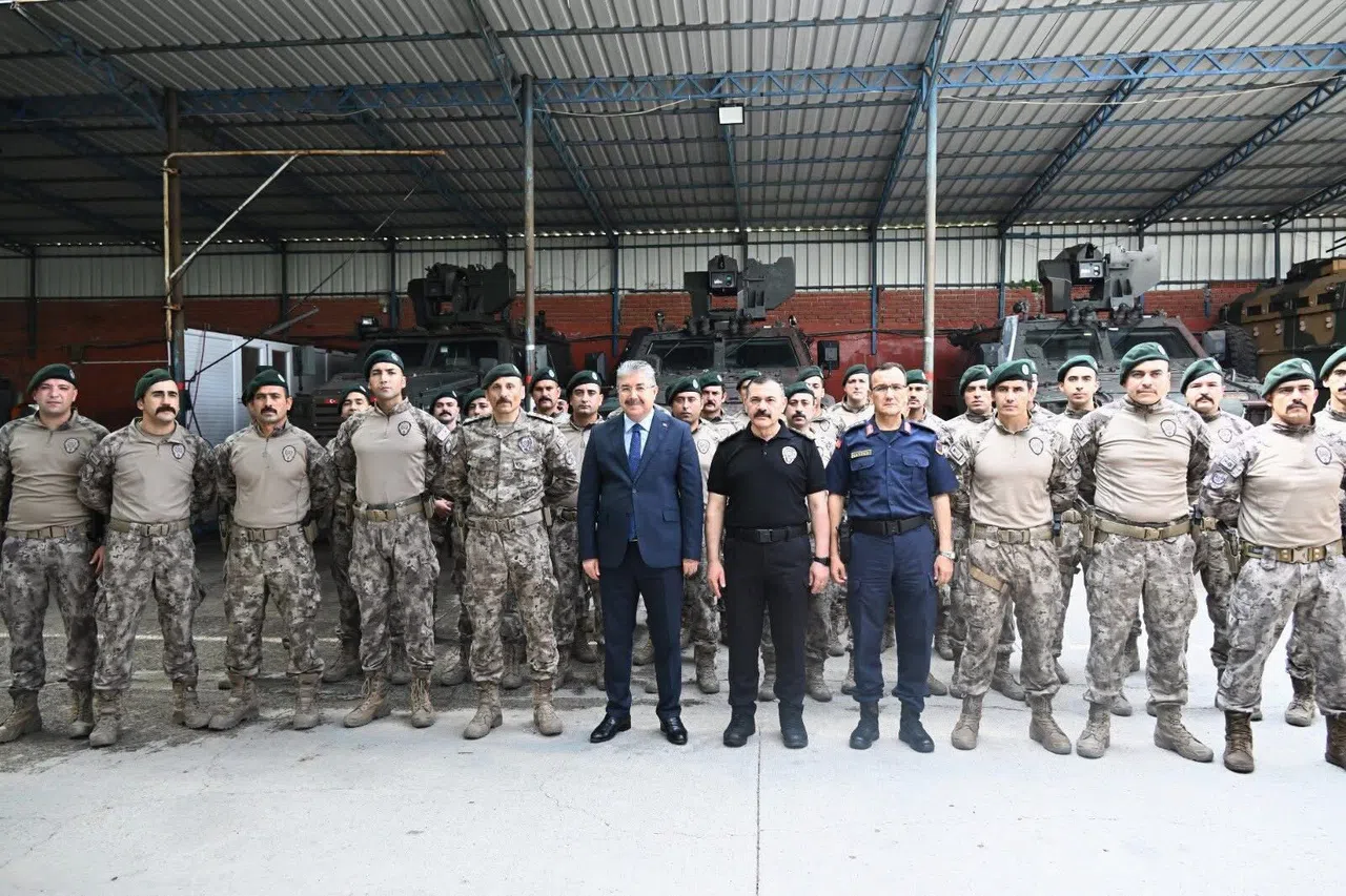 Özel Harekat Polisleri Dualarla Suriye’ye Uğurlandı