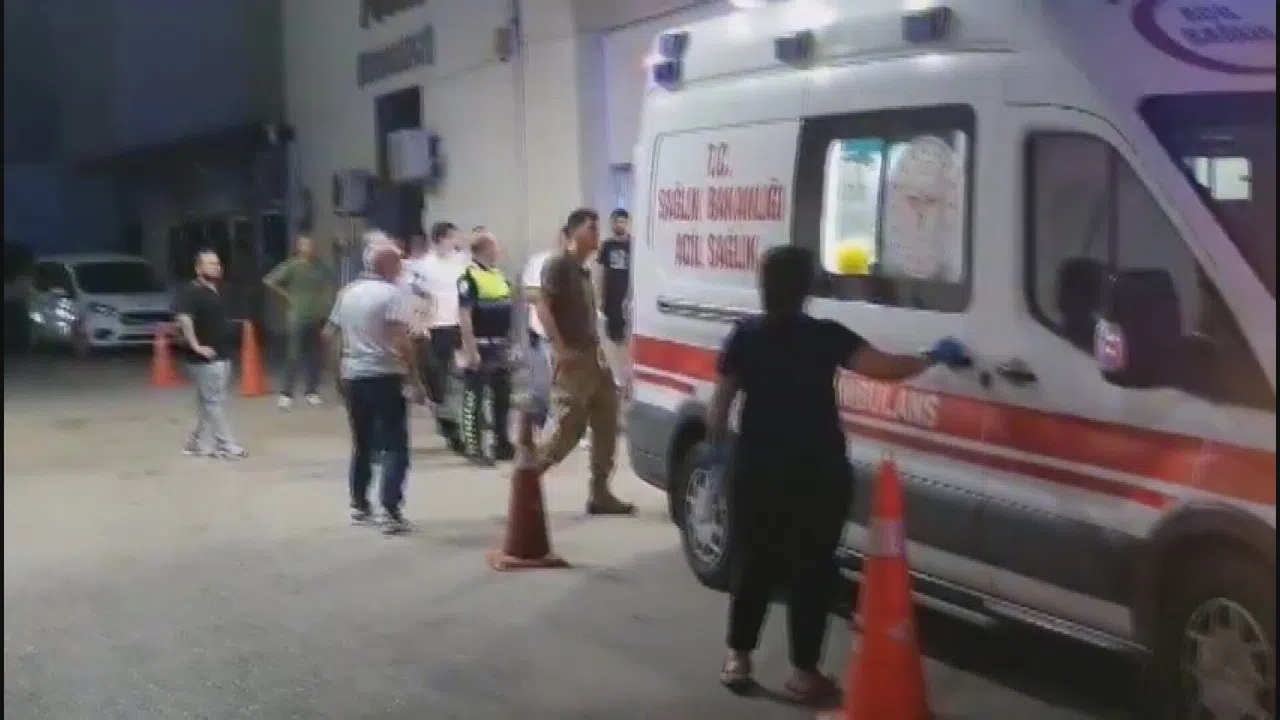 Yüksek Ateş Şüphesiyle Hastaneye Kaldırılan 2 Asker Hayatını Kaybetti