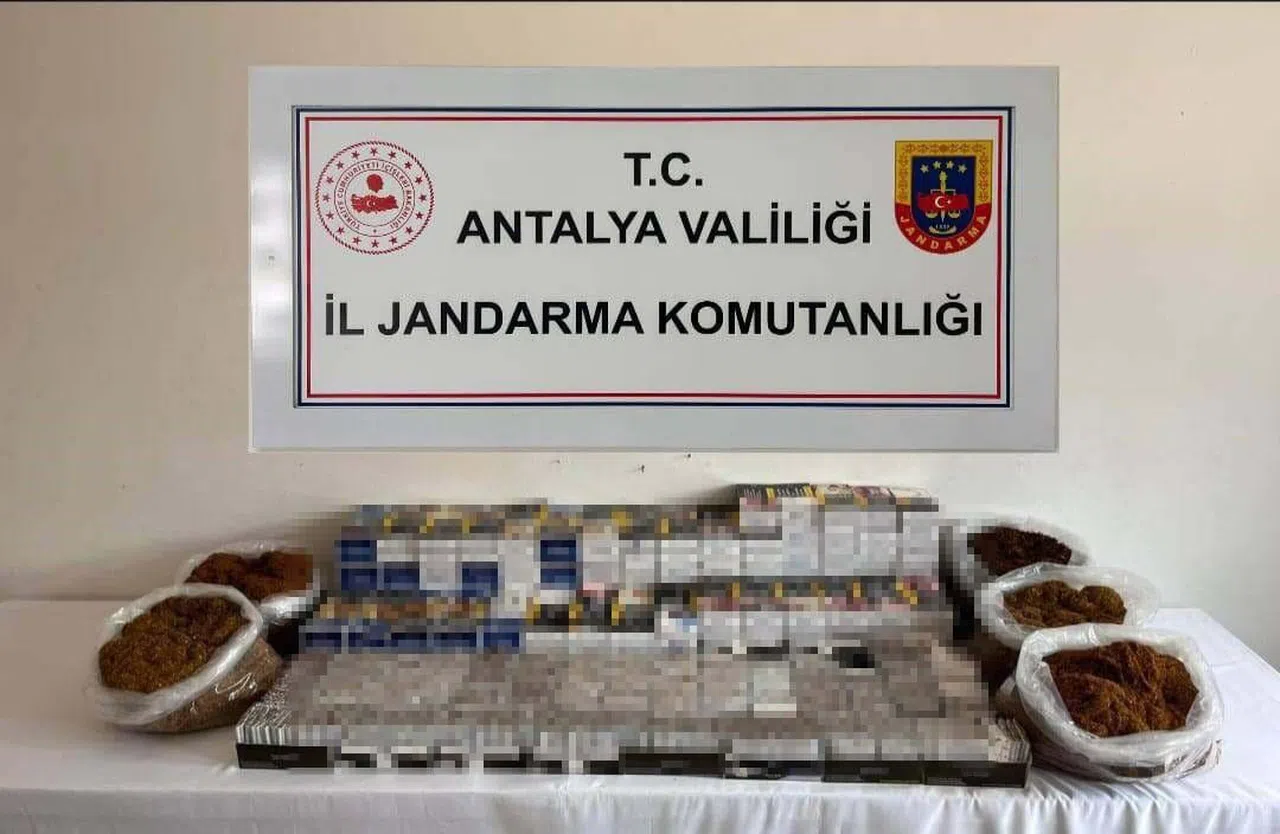 Kaçak Tütün Operasyonunda 40 Bin Makaron Ele Geçirildi