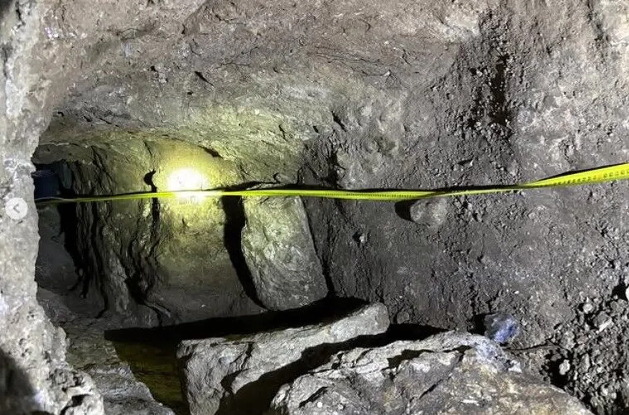 Kazdıkları 14 Metrelik Tünelde Suçüstü Yakalandılar