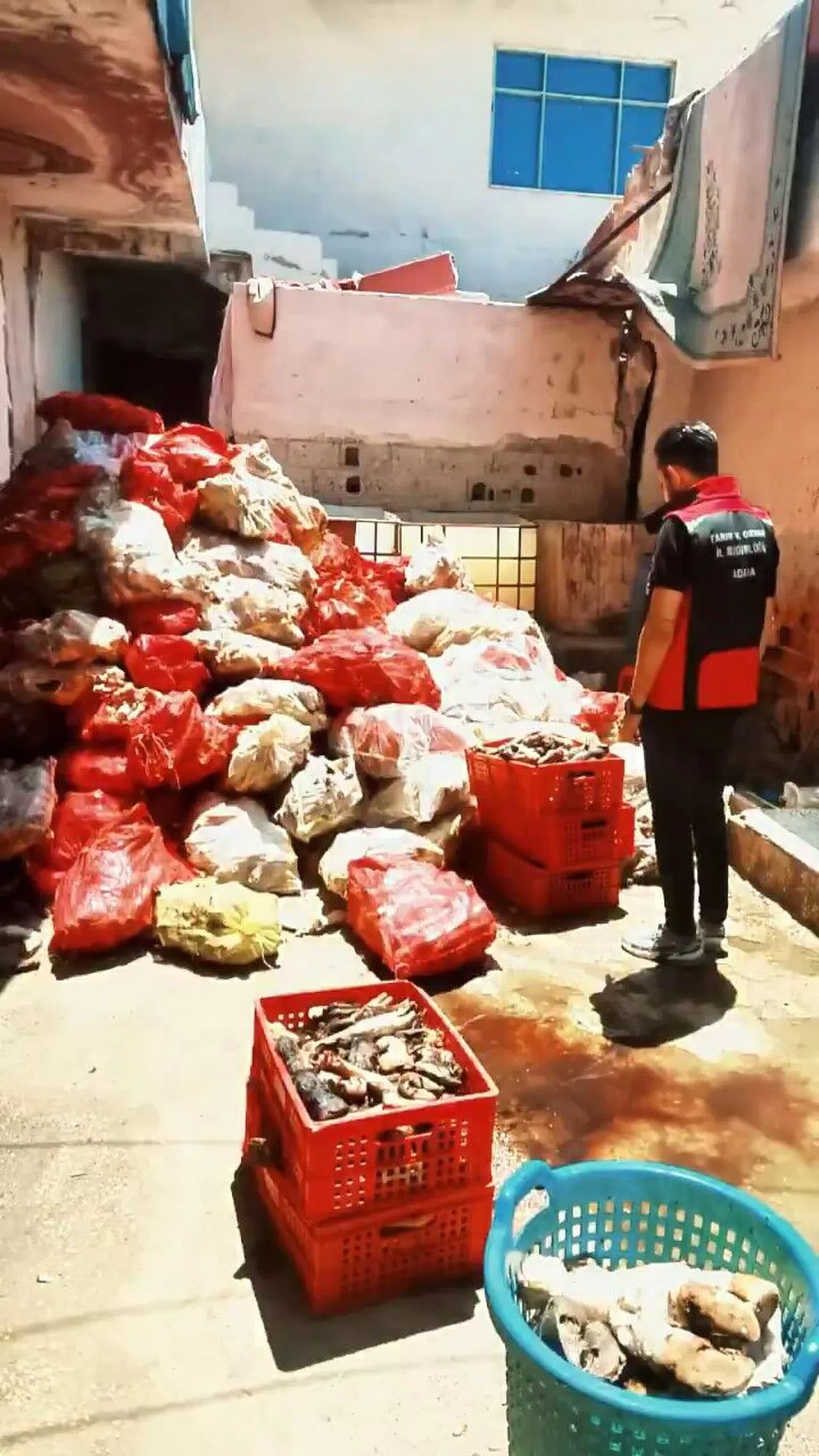 Binlerce Kilo Paça Ele Geçirildi