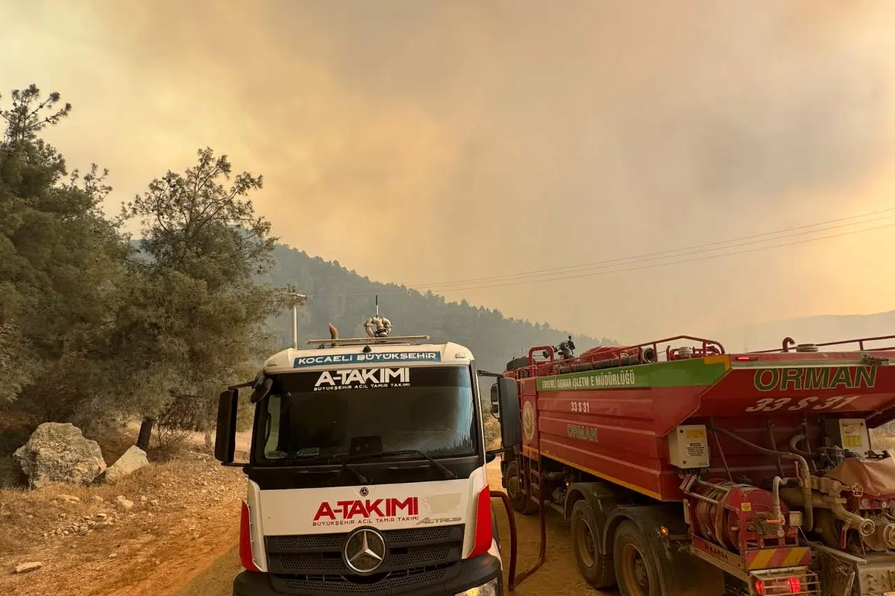 A Takımı, yangınlar için seferber