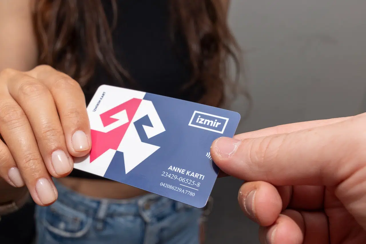 Annelere  toplu taşımada destek