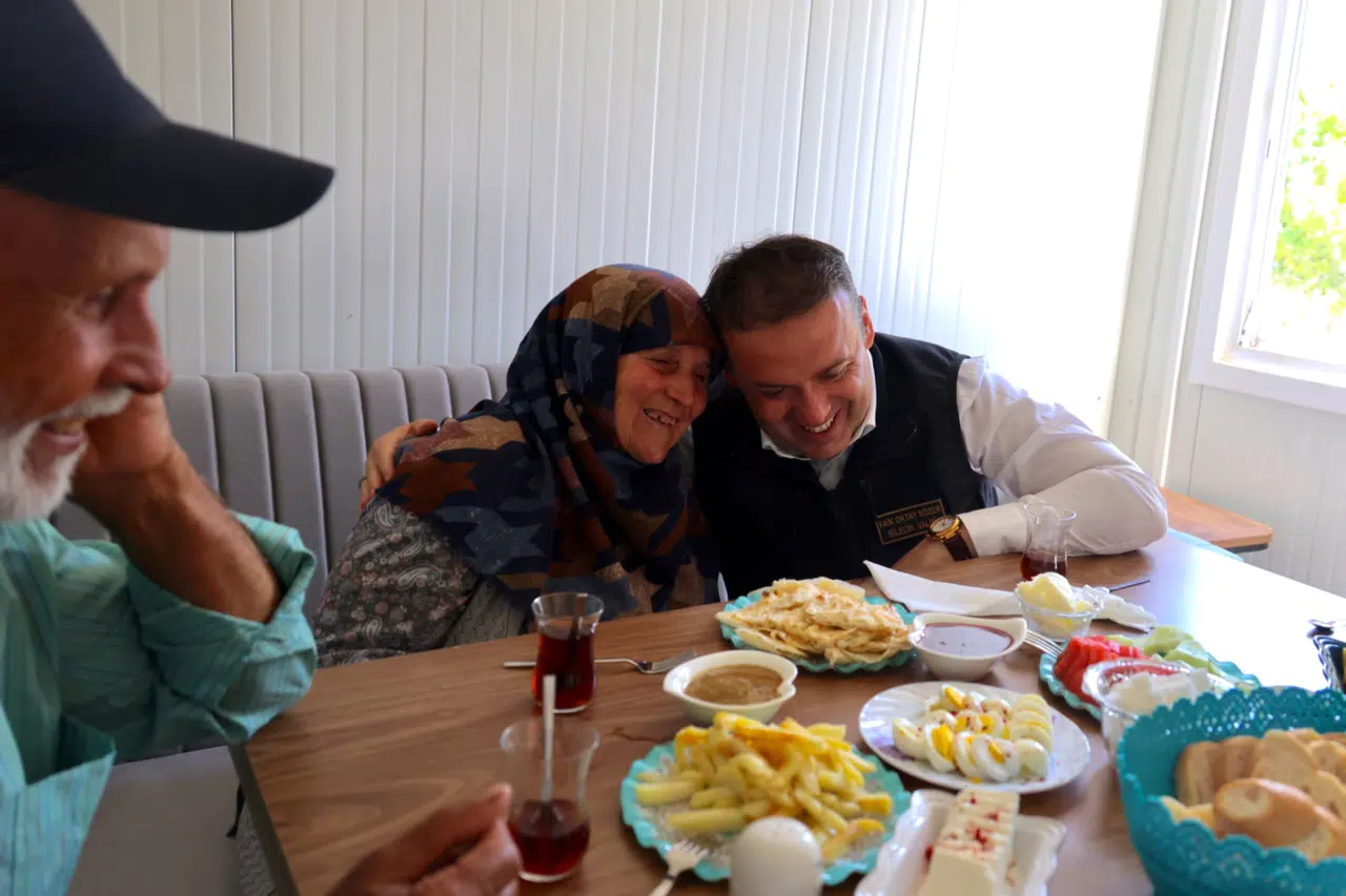 Bilecik’te yangın mağdurlarına devletin şefkat eli