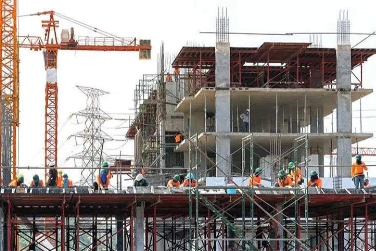 İnşaat sektörü dayanıklılığını sürdürüyor