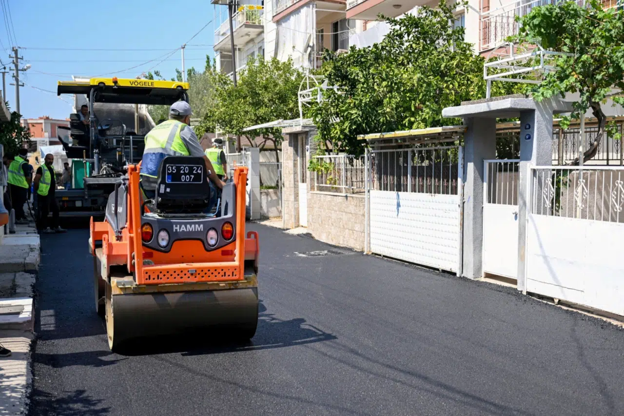 İzmir Bornova’da her sokağa konforlu ulaşım