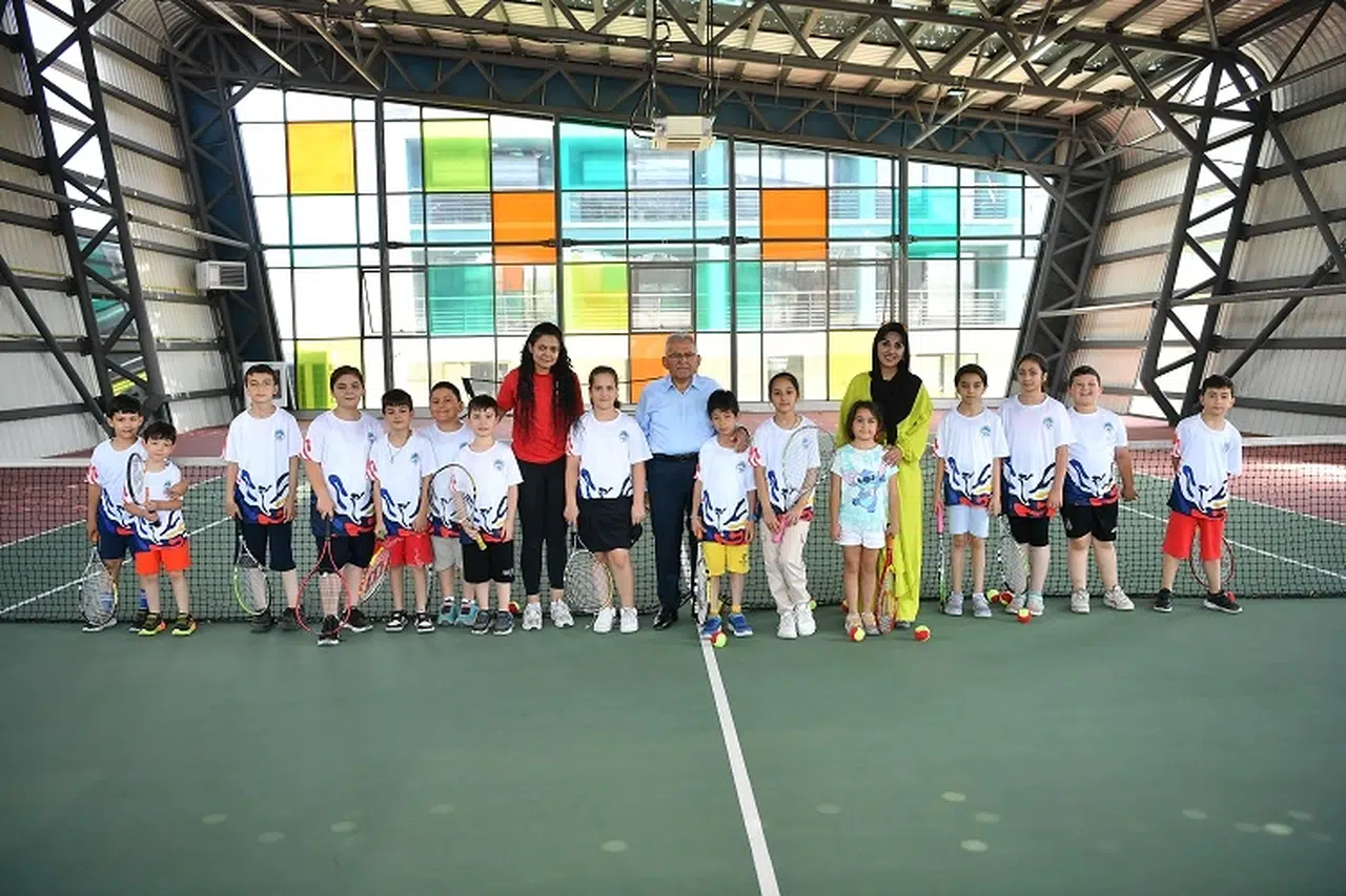 Memduh Büyükkılıç Kayserili sporcularla buluştu