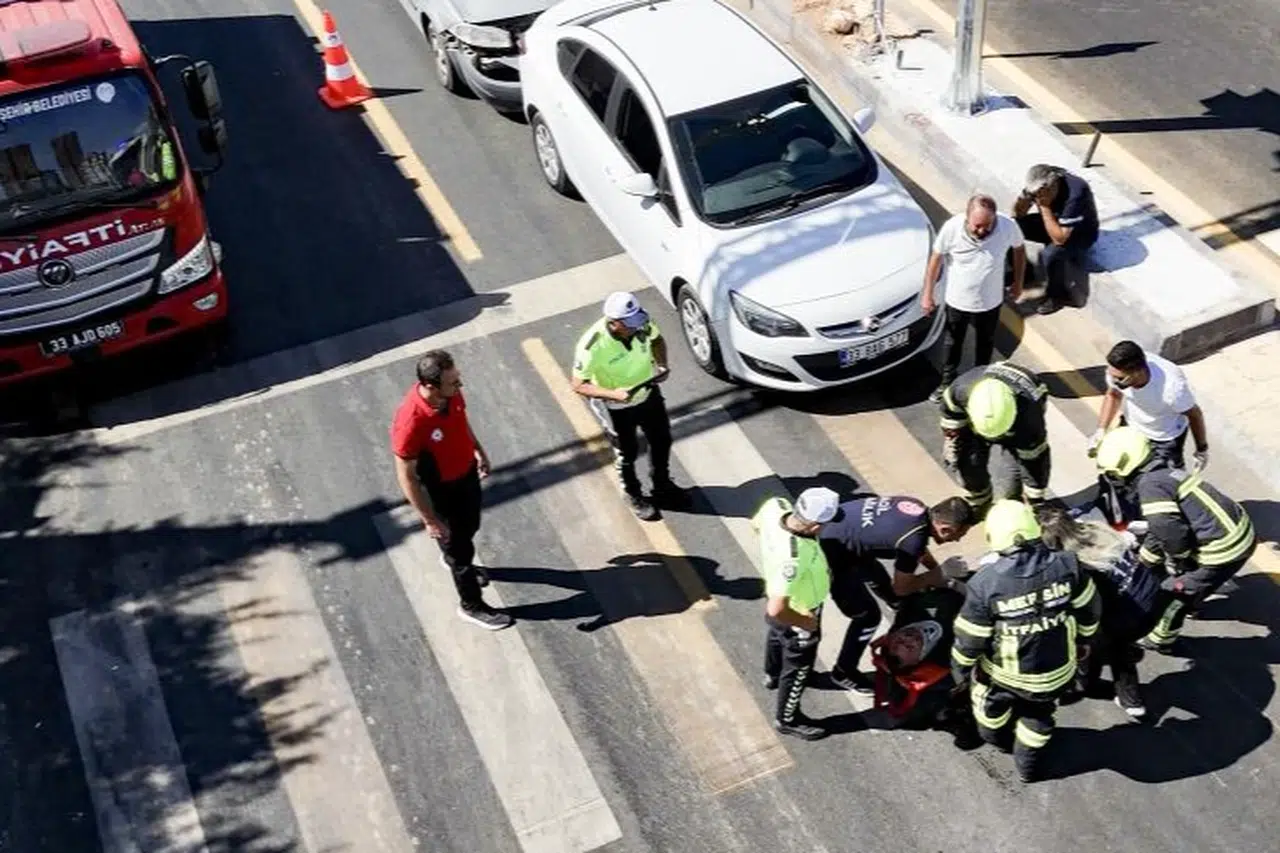 Mersin’de trafik güvenliği tatbikatı: “Bir Kural, Bir Ömür”