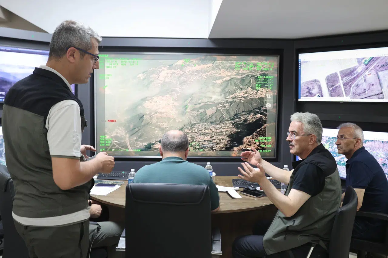 Orman yangınlarına müdahale sürüyor... Koordinasyon Yangın Harekat Merkezi'nden