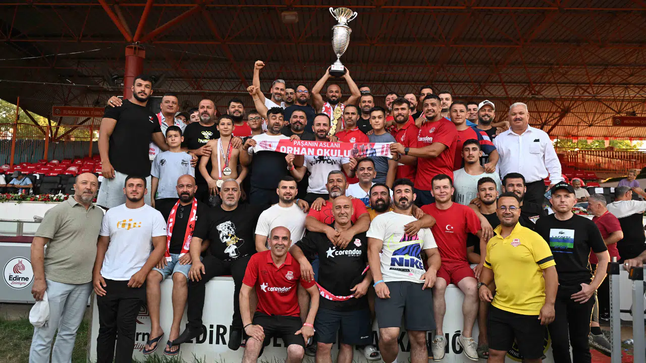 Altın Kemer Üçüncü Kez Antalya'ya Gitti