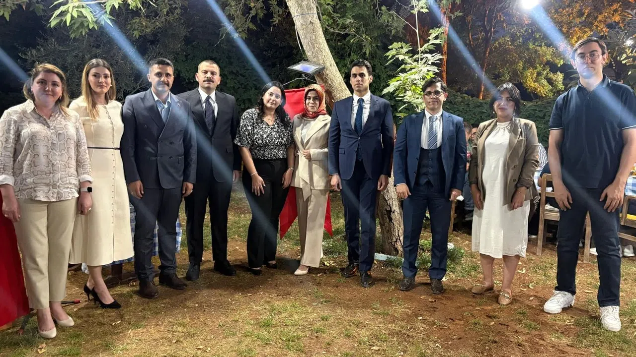 Pazarcık Adliyesi'nden Tayin Olan Hakim Ve Cumhuriyet Savcılarına Vefa