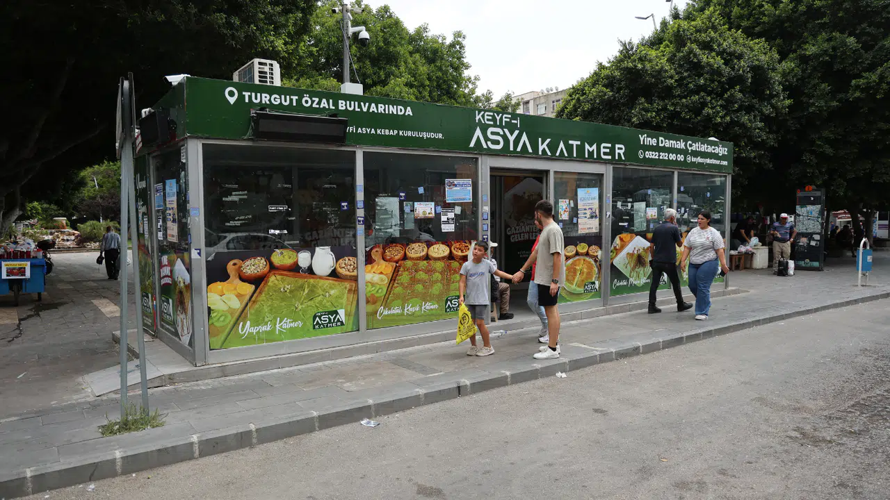 Klimalı Duraklar Atıl Hale Geldi, Vatandaşlar Mağdur Oldu