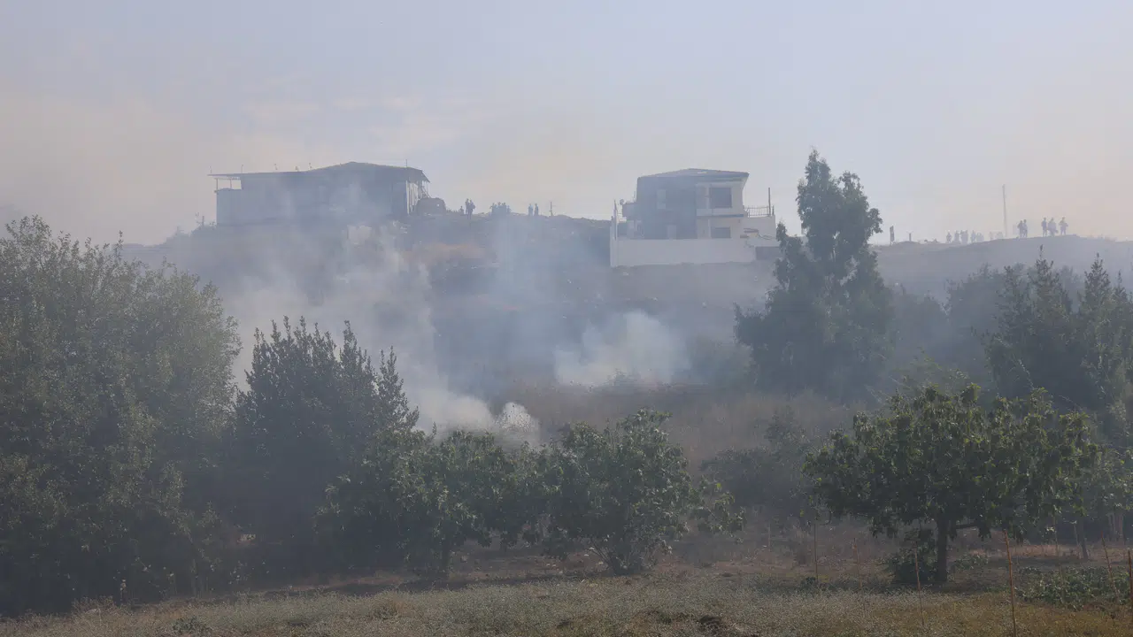 Çıkan Bahçe Yangını Büyümeden Söndürüldü