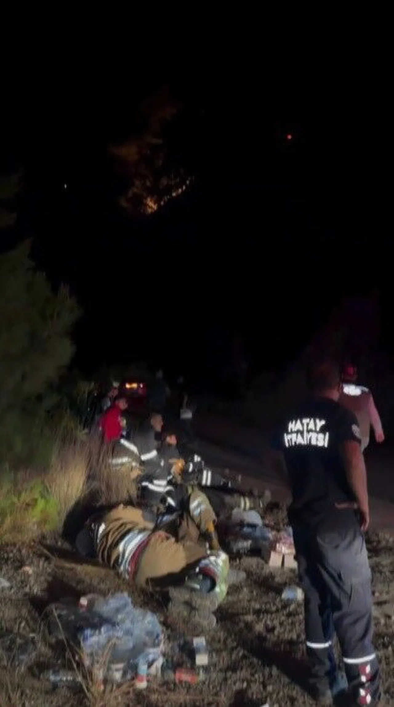 Ateş Savaşçılarının Alevler Arasında Yorgunluk Molası