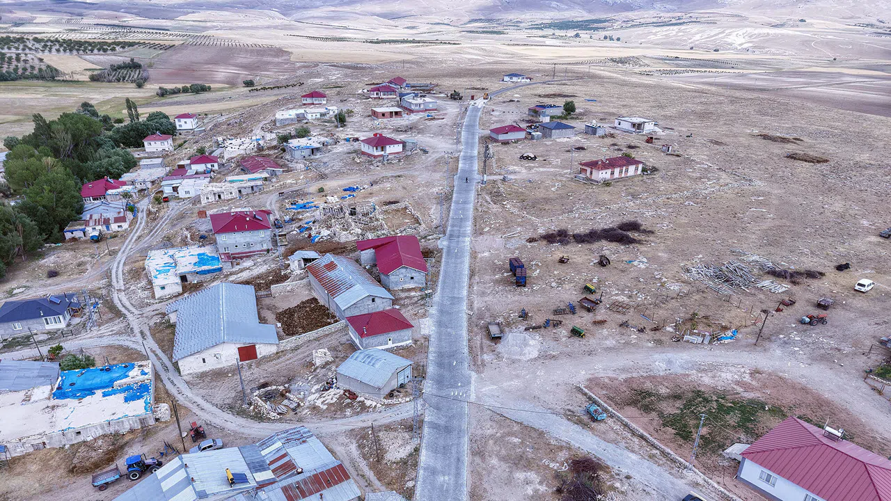 Kahramanmaraş’ın Kırsalında Ulaşım Kalitesi Yükseliyor