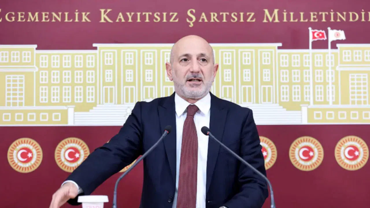 Vekil Öztunç; “Su Başka Şehirlere Akıyor, Halk Susuz Kaldı”