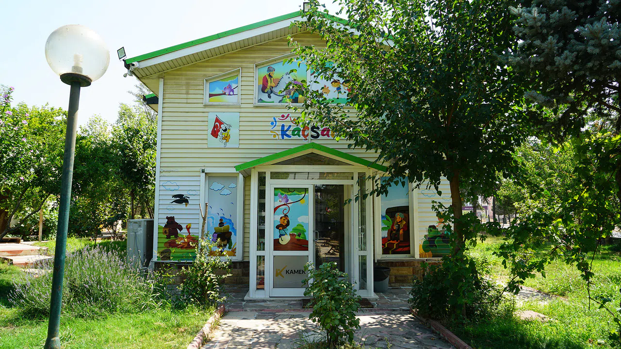 Çocuklar Büyükşehir’in Kodlama ve Yapay Zekâ Atölyesinde