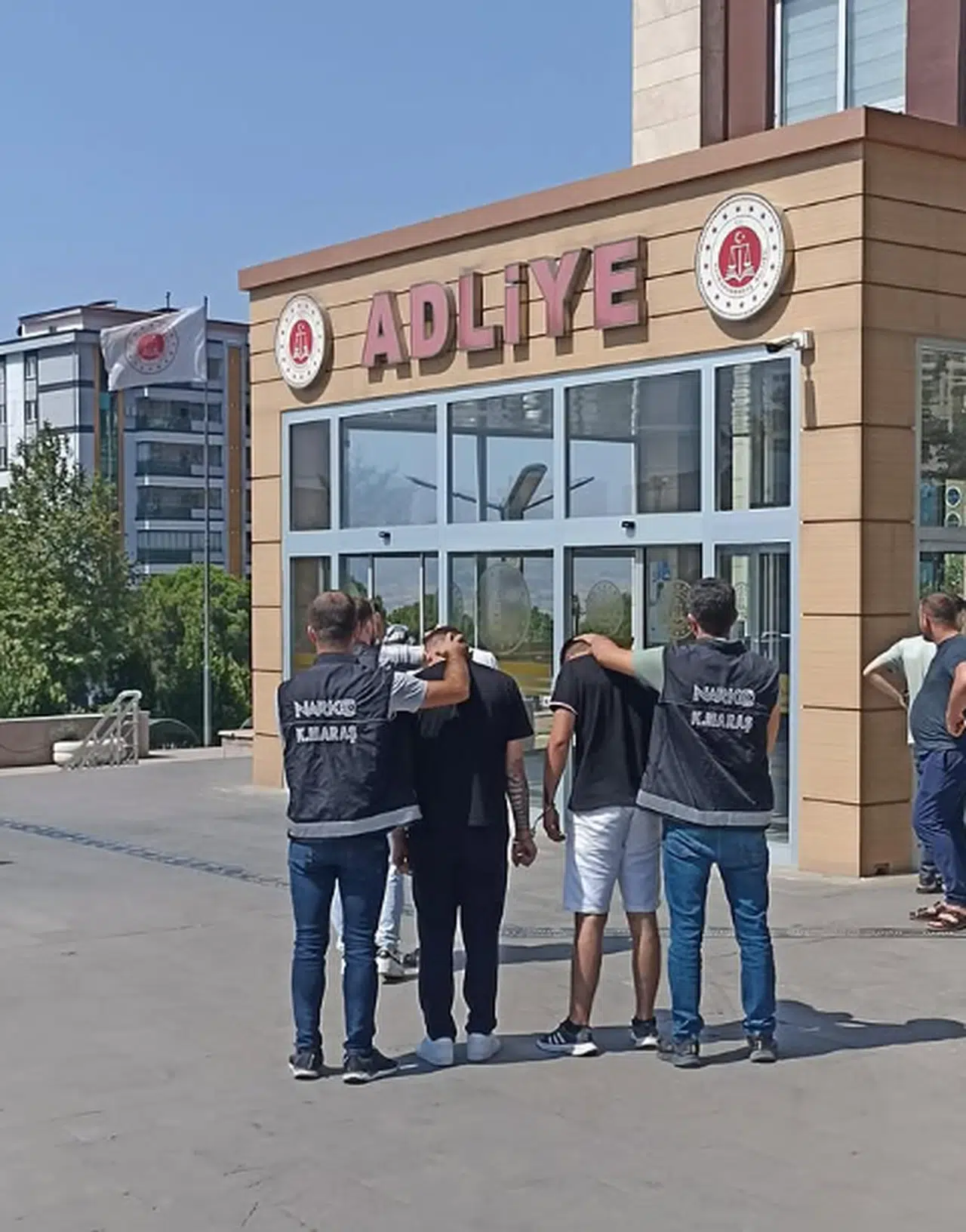 Kahramanmaraş'ta Uyuşturucu Operasyonu: 3 Şüpheli Tutuklandı