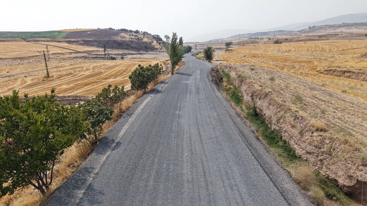 Elmalar’a Yeni Yol: Ulaşım 5 KM Kısaldı