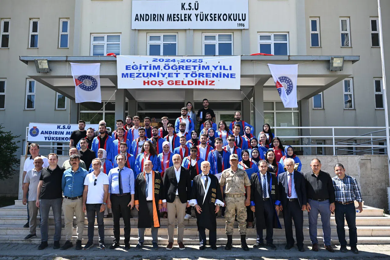 Başkan Gökşen Gençlerin Heyecanına Ortak Oldu