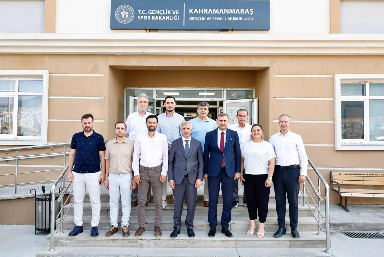 Vali Ünlüer'den Gençlik ve Spor İl Müdürlüğü'ne Ziyaret