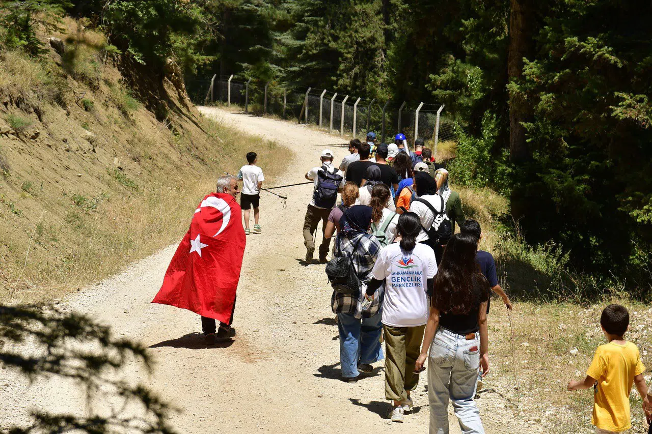 Kahramanmaraş’ta 15 Temmuz Şehitleri İçin Yürüyüş Düzenlendi