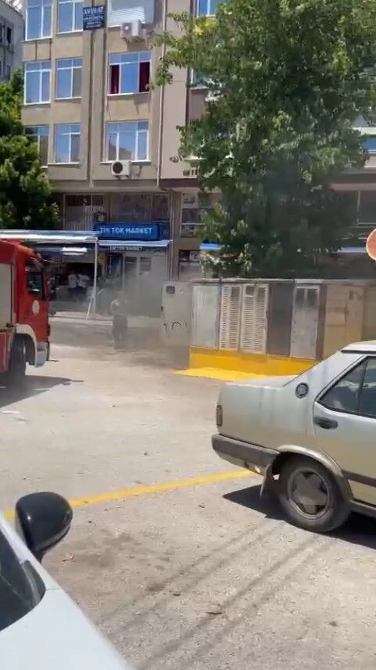 Havalar Isındı, Trafo Ve Elektrik Direk Yangınları Başladı