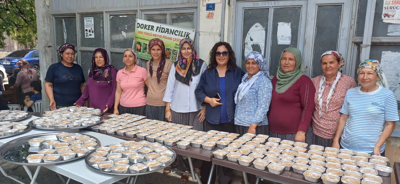 İmece Usulü Aşure İkramı