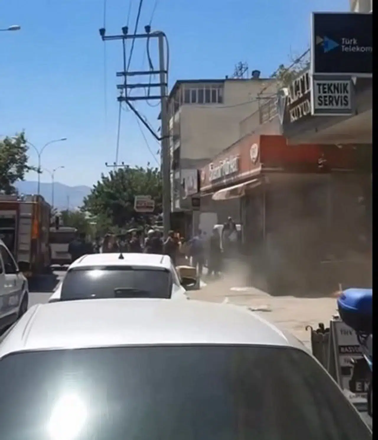 Kahramanmaraş’ta Market Yangını Paniğe Yol Açtı