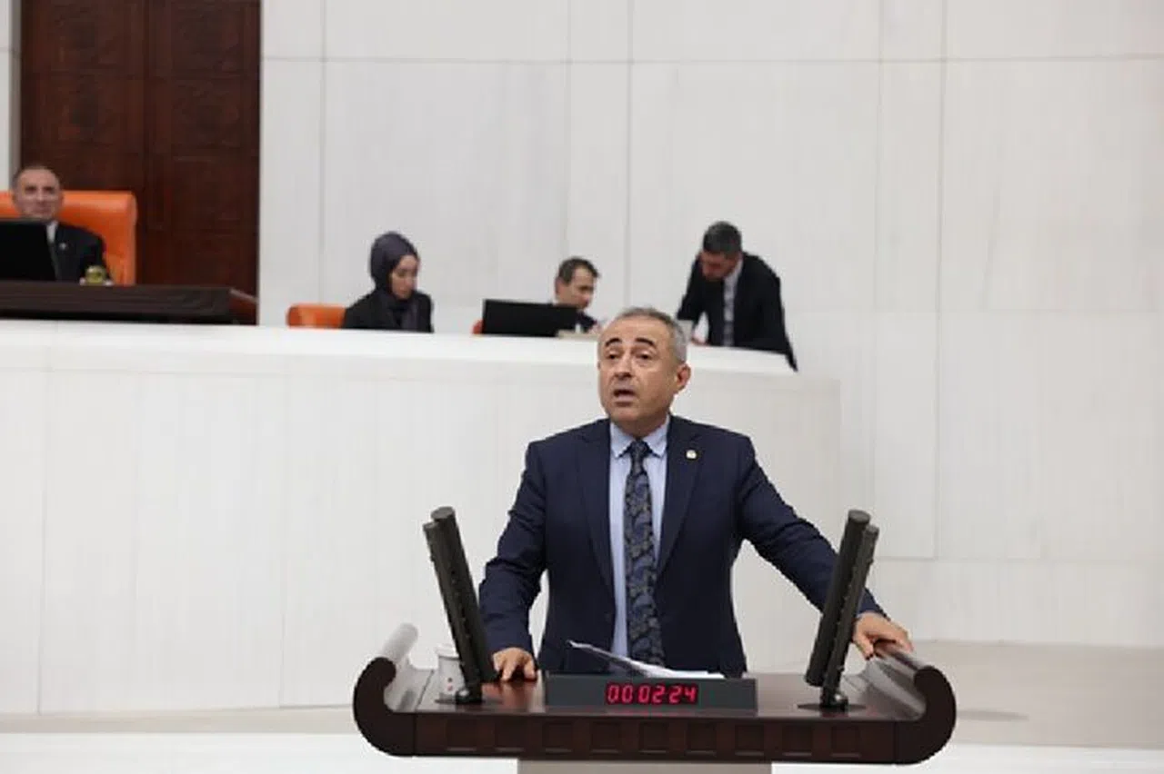 Karatutlu’dan Kahramanmaraş İçin Sert Uyarı: Ruhsatsız Yapılar Mahalleleri Kuşattı